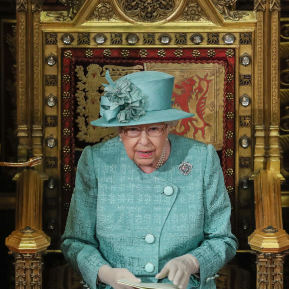 Le prince Charles, prince de Galles, la reine Elisabeth II d'Angleterre - Arrivée de la reine Elizabeth II et discours à l'ouverture officielle du Parlement à Londres le 19 décembre 2019. 