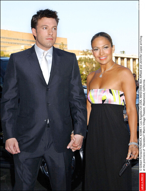 Ben Affleck et Jennifer Lopez en 2003