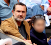 Gilles Lellouche et sa fille Ava dans les tribunes lors des Internationaux de France de Tennis de Roland Garros 2022. Paris, le 5 juin 2022. © Dominique Jacovides/Bestimage 
