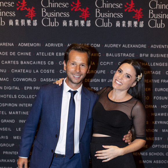 Exclusif - Harold Parisot, président du Chinese Business Club et Capucine Anav (enceinte) au photocall de la soirée des 10 ans du Chinese Business Club à l'InterContinental Paris le 5 septembre 2022. © Pierre Perusseau / Bestimage