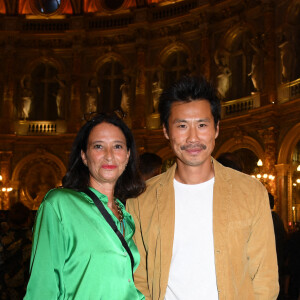 Exclusif - Esther Marion (Meyniel) attachée de presse et Frédéric Chau au photocall de la soirée des 10 ans du Chinese Business Club à l'InterContinental Paris le 5 septembre 2022. © Giancarlo Gorassini / Bestimage  Exclusive - No web en Suisse / Belgique 