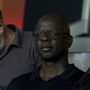 Les jeunes mariés Lilian Thuram et Kareen Guiock - People assistent au match aller de la Ligue des Champions entre le Paris Saint-Germain contre la Juventus (2-1) au Parc des Princes à Paris le 6 septembre 2022.