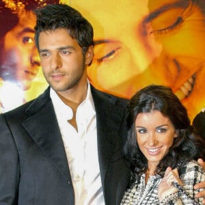 Jenifer et son petit ami Maxim Nucci à l'avant premiere du film 'ALIVE' au cinema Paramount Opera.