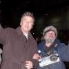 Radioman salue la star Alec Baldwin à New York en 2005