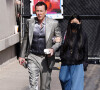 Nicolas Cage et sa femme Riko Shibata, enceinte, arrivent à l'émission Jimmy Kimmel Live à Los Angeles, Californie, Etats-Unis, le 20 avril 2022. 