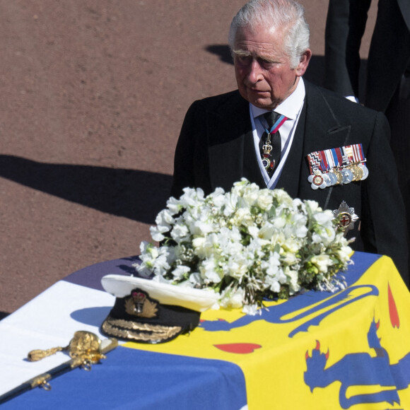 Le prince Charles, prince de Galles - Arrivées aux funérailles du prince Philip, duc d'Edimbourg à la chapelle Saint-Georges du château de Windsor, le 17 avril 2021. 