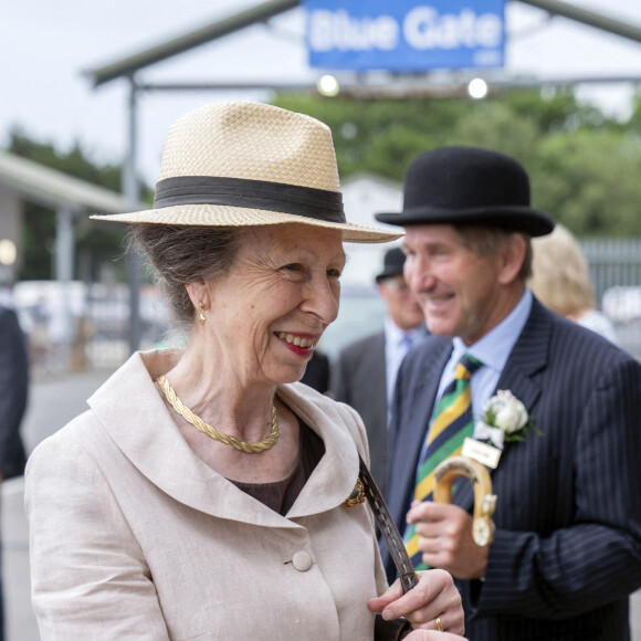 La princesse Anne lors d'une visite au Great Yorkshire Showground à Harrogate, North Yorkshire, Royaume Uni, le 12 juillet 2022. 