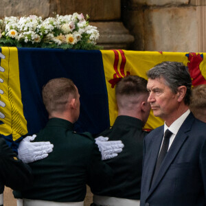 La princesse Anne d'Angleterre - La famille royale d'Angleterre à l'arrivée du cercueil de la reine Elisabeth II d'Angleterre au palais Holyroodhouse à Edimbourg. Le 11 septembre 2022.