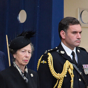 Timothy Laurence, la princesse Anne d'Angleterre - La famille royale d'Angleterre à l'arrivée du cercueil de la reine Elisabeth II d'Angleterre au palais Holyroodhouse à Edimbourg. Le 11 septembre 2022.