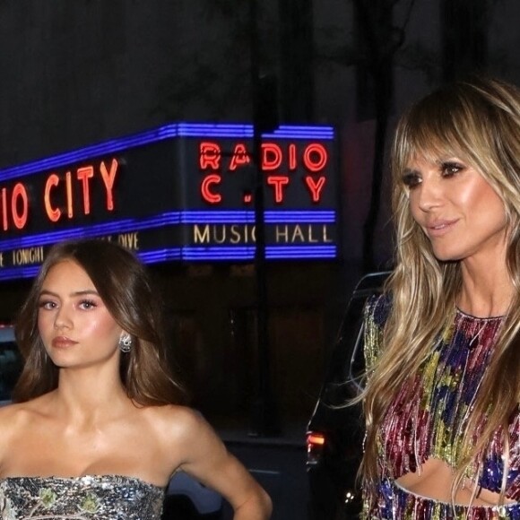 Exclusif - Heidi Klum et sa fille Leni arrivent aux "9th Annual Fashion Media Awards", au Rockefeller Plaza à New York, le 10 septembre 2022.