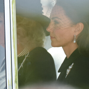 La reine Consort Camilla et la princesse de Galles Kate Middleton pendant la procession du cercueil de la reine de Buckingham à Westminster Hall à Londres le 14 septembre 2022. Photo by Stephen Lock/I-images/ABACAPRESS.COM