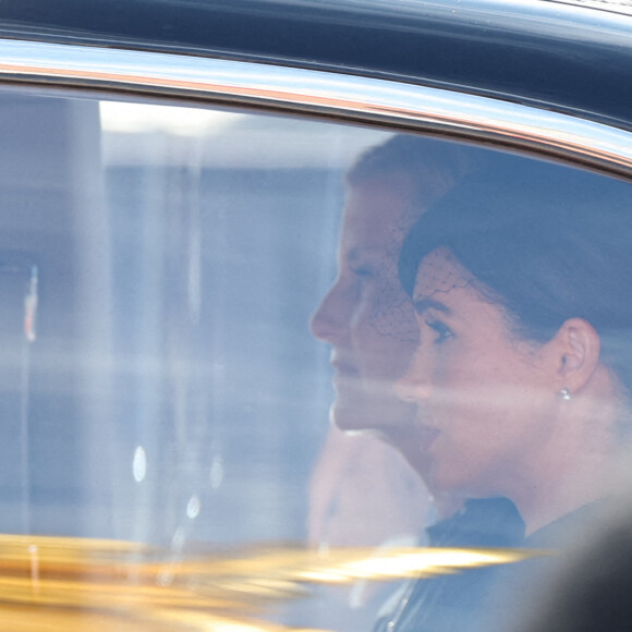 Meghan Markle, duchesse de Sussex, pendant la procession du cercueil de la reine de Buckingham à Westminster Hall à Londres le 14 septembre 2022 Photo by Stephen Lock/I-images/ABACAPRESS.COM