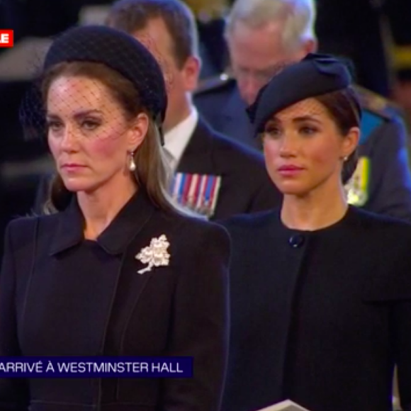 Kate Middleton et Meghan Markle lors de la procession du cercueil d'Elizabeth II