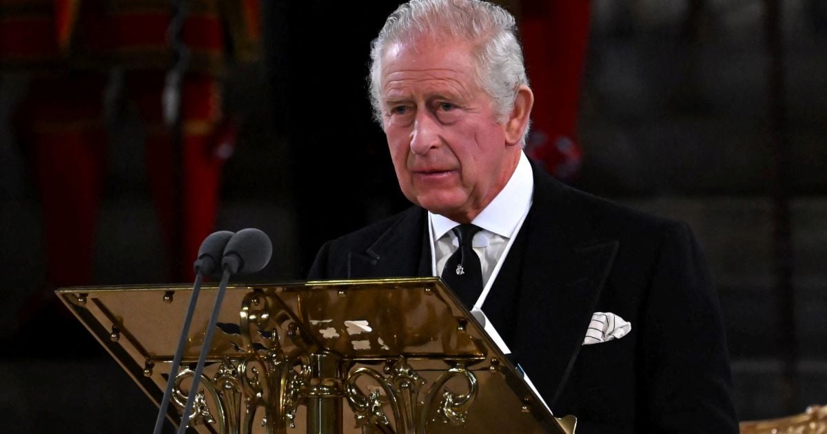 Charles III loses his temper and creates discomfort: a famous “very shocked” guest