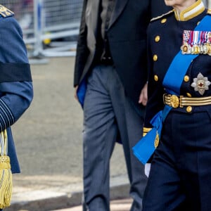 Le roi Charles III d'Angleterre, la princesse Anne - Procession cérémonielle du cercueil de la reine Elisabeth II du palais de Buckingham à Westminster Hall à Londres, Royaume Uni, le 14 septembre 2022.