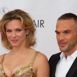 La chanteuse Lorie et son compagnon Philippe Bas lors de la cérémonie d'ouverture du 52ème Festival de la Télévision de Monte-Carlo, le 2012.