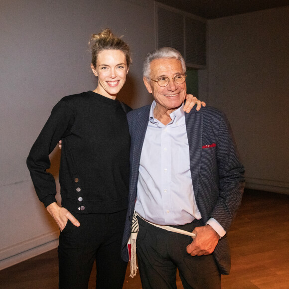 Jean-Marie Périer et Julie Andrieu au théâtre du Rond Point pour une représentation de son spectacle "Flashback" à Paris le 28 janvier 2019. © Frédéric Maligne / Bestimage 