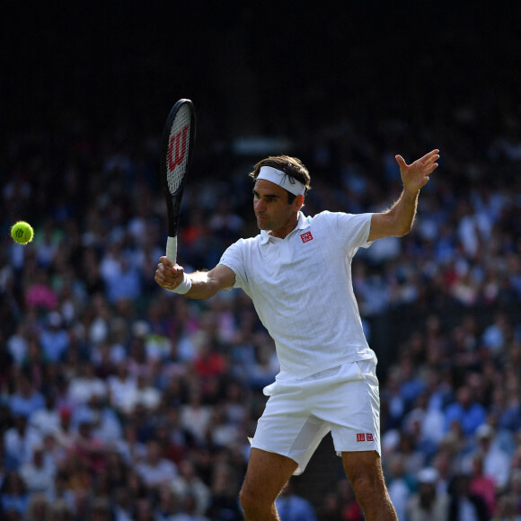 Roger Federer (Sui) - N. Djokovic, R. Federer sur le gazon du tournoi de tennis de Wimbledon, le 7 juillet 2021. © Antoine Couvercelle / Panoramic / Bestimage 
