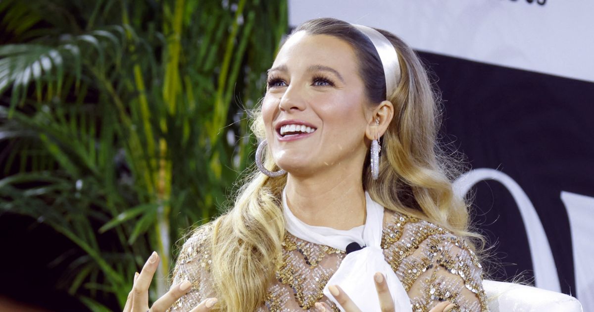 Blake Lively, enceinte de son 4e enfant, lors du sommet Forbes Power Women's Summit le 15 Blake Lively, enceinte de son 4e enfant, lors du sommet Forbes Power Women's Summit le 15