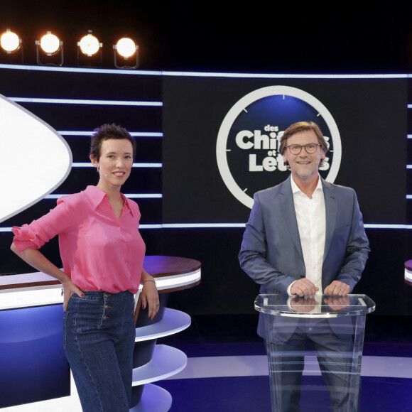 Exclusif - Blandine Maire, Laurent Romejko, Stéphane Crosnier - Enregistrement de la première du jeu "Des chiffres et des lettres" à Paris, France.  Le jeu "Des chiffres et des lettres" sera diffusé tous les samedis et dimanches sur France 3 à 17h10. © Jack Tribeca/Bestimage