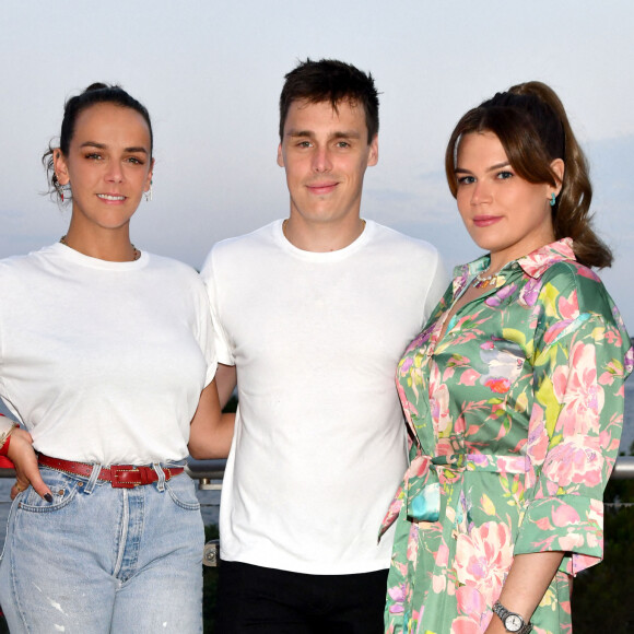 Pauline Ducruet, son frère Louis Ducruet et leur soeur Camille Gottlieb durant la traditionnelle soirée d'été de Fight Aids Monaco au Sporting Club de Monaco. © Bruno Bebert/Bestimage 