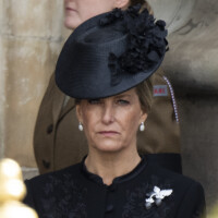 Sophie de Wessex : Manteau truffé de symboles et larmes incontrôlables devant le cercueil d'Elizabeth II