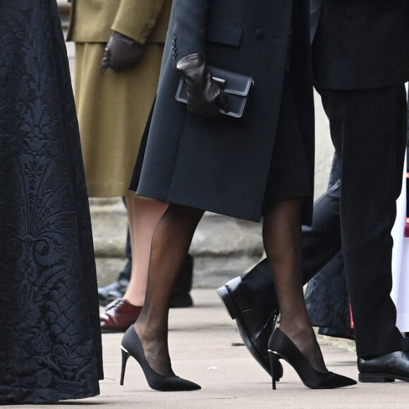 Le président Emmanuel Macron et la première dame Brigitte Macron - Arrivées au service funéraire à l'Abbaye de Westminster pour les funérailles d'Etat de la reine Elizabeth II d'Angleterre. Le sermon est délivré par l'archevêque de Canterbury Justin Welby (chef spirituel de l'Eglise anglicane) au côté du doyen de Westminster David Hoyle. Londres, le 19 septembre 2022.