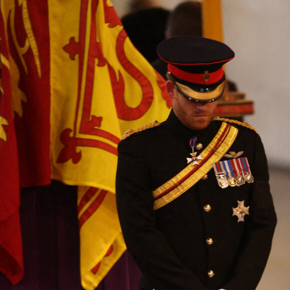 Le prince Harry, duc de Sussex - Veillée des petits-enfants de la reine Elizabeth II au Westminster Hall à Londres, Royaume Uni, le 17 septembre 2022. 