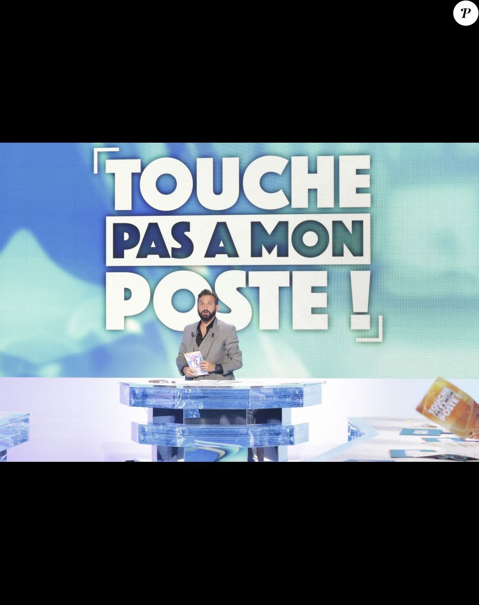Exclusif - Cyril Hanouna sur le plateau de l'émission "Touche Pas à Mon Poste (TPMP)", présentée par C.Hanouna et diffusée en direct sur C8 le 22 septembre © Jack Tribeca / Bestimage