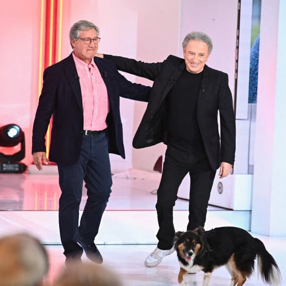 Exclusif - Patrick Sabatier et Michel Drucker - Enregistrement de l'émission "Vivement Dimanche" au Studio Gabriel, présentée par M.Drucker et diffusée le 25 septembre sur France 3 © Guillaume Gaffiot / Bestimage