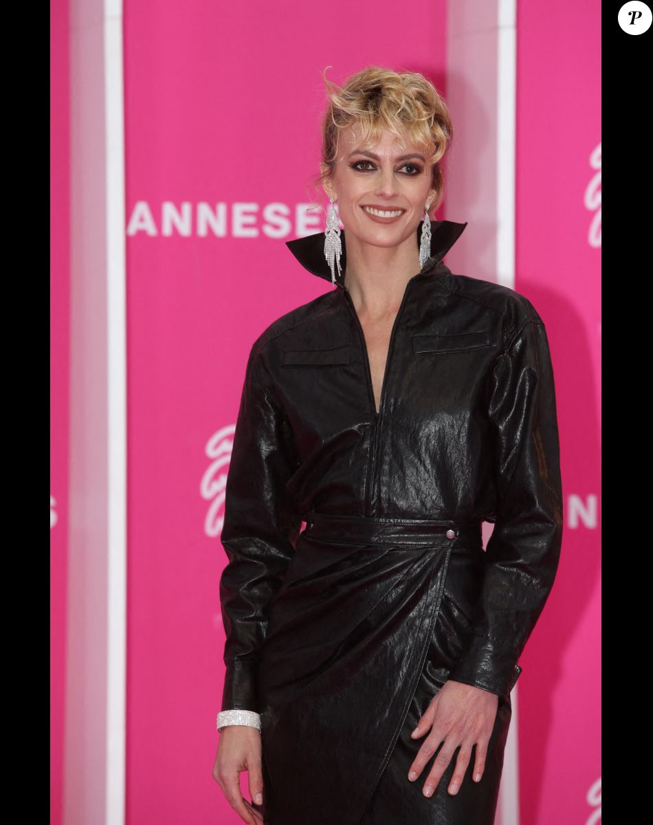 Sara Mortensen au photocall de la cérémonie d'ouverture de la 5ème saison du festival International des Séries "Canneseries" à Cannes, France, le 1er avril 2022. © Denis Guignebourg/BestImage