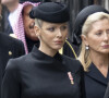 La princesse Charlene de Monaco - Arrivées au service funéraire à l'Abbaye de Westminster pour les funérailles d'Etat de la reine Elizabeth II d'Angleterre. Le sermon est délivré par l'archevêque de Canterbury Justin Welby (chef spirituel de l'Eglise anglicane) au côté du doyen de Westminster David Hoyle. Londres, le 19 septembre 2022. 