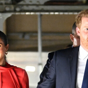 Le prince Harry, duc de Sussex et Meghan Markle, duchesse de Sussex, arrivent au "One Young World Summit 2022" à Manchester, le 5 septembre 2022. 