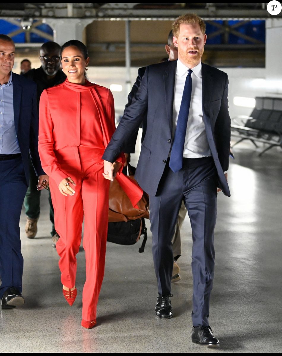 Le prince Harry, duc de Sussex et Meghan Markle, duchesse de Sussex, arrivent au "One Young World Summit 2022" à Manchester, le 5 septembre 2022.
