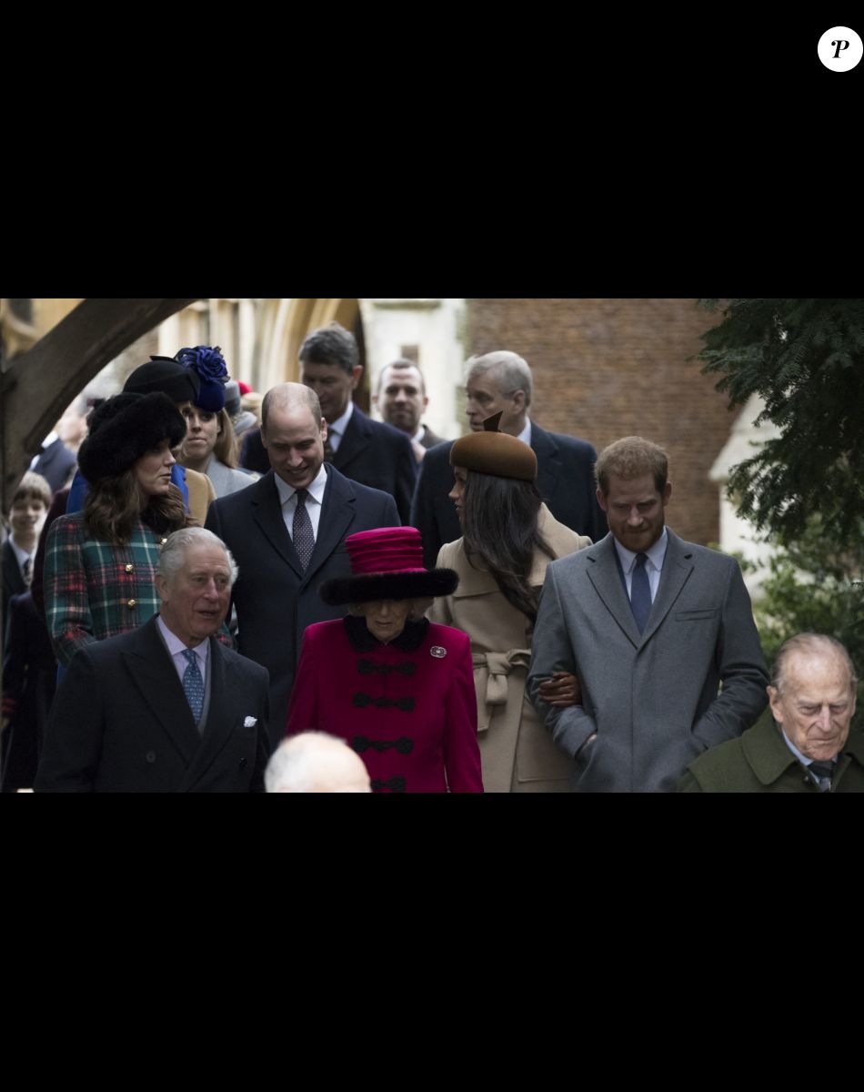 Le prince William, Catherine Kate Middleton la duchesse de Cambridge enceinte, Meghan Markle et son fiancé le prince Harry, le prince Charles et Camilla Parker Bowles, la duchesse de Cornouailles - La famille royale d'Angleterre arrive à la messe de Noël à l'église Sainte-Marie-Madeleine à Sandringham, le 25 décembre 2017.