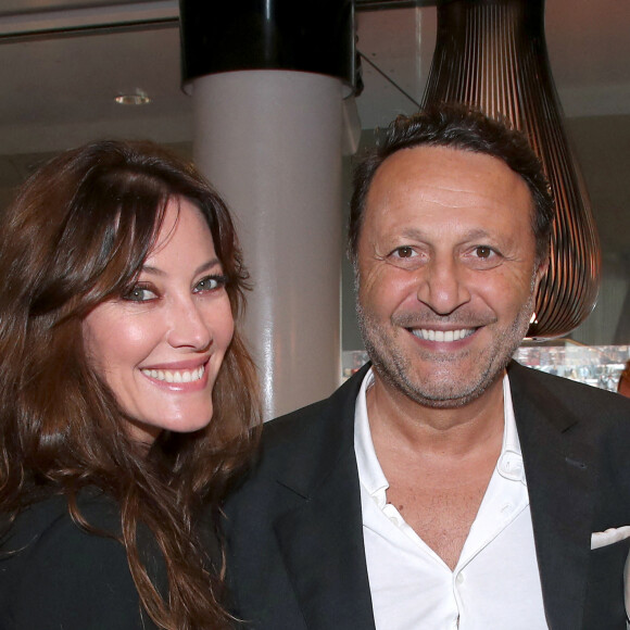 Mareva Galanter et Arthur au déjeuner de la finale Messieurs de France Télévision (jour 15) sur la terrasse de France Télévision lors des Internationaux de France de Tennis de Roland Garros 2022 à Paris, France, le 5 Juin 2022. © Bertrand Rindoff/Bestimage.