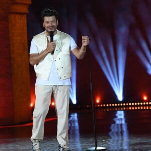 Kev Adams lors de la soirée du grand gala du "Marrakech du Rire 2022" pour la 10ème édition au palais El Badiî à Marrakech, Maroc, le 18 juin 2022. © Rachid Bellak/Bestimage 