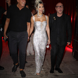 Kim Kardashian arrive à la soirée "Dolce & Gabbana" lors de la Fashion Week de Milan (MLFW), le 24 septembre 2022. 