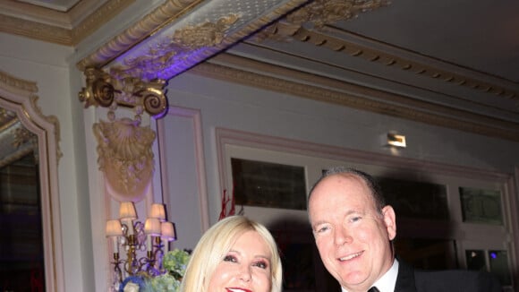 Le prince Albert sans Charlène partie à la Fashion Week : soirée folle et en bonne compagnie pour sa fondation