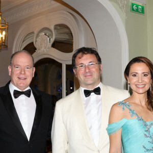 Exclusif - Le chef Yannick Alleno, le prince Albert II de Monaco, Filippo Ghirelli et sa femme, Olivier Wenden (Vice-président de la fondation prince Albert II) - Soirée "Dreaming in Azur" organisée par Mr et Mme Ghirelli de la "Venetian Arts Foundation" au profit de la fondation Prince Albert II de Monaco à l'hôtel Hermitage de Monte-Carlo à Monaco le 1er octobre 2022. © Claudia Albuquerque/Bestimage 