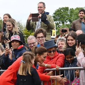 Le prince William, duc de Cambridge, et la princesse Charlotte de Cambridge en visite au château de Cardiff, Royaume Uni, le 4 juin 2022, à l'occasion du jubilé de platine de la reine d'Angleterre. 