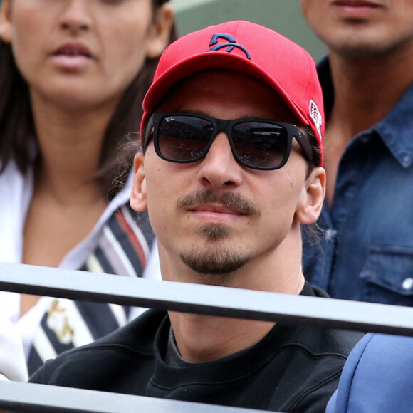 Zlatan Ibrahimovic et sa compagne Helena Seger - People dans les tribunes des Internationaux de France de tennis de Roland Garros à Paris. Le 28 mai 2015