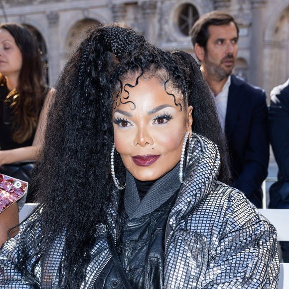 Janet Jackson - Front Row au défilé Louis Vuitton Collection Femme Prêt-à-porter Printemps/Eté 2023 lors de la Fashion Week de Paris (PFW), France, le 4 octobre 2022. © Olivier Borde/Bestimage 