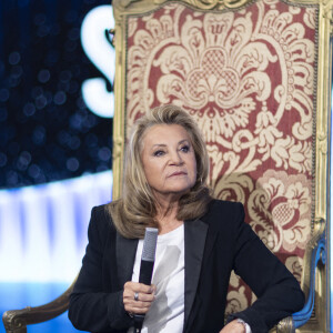 Sheila - Tournage de l'émission "La Fine Equipe de Pierre Palmade", diffusée le 25 juin sur France 2 © Cyril Moreau-Tiziano Da Silva / Bestimage