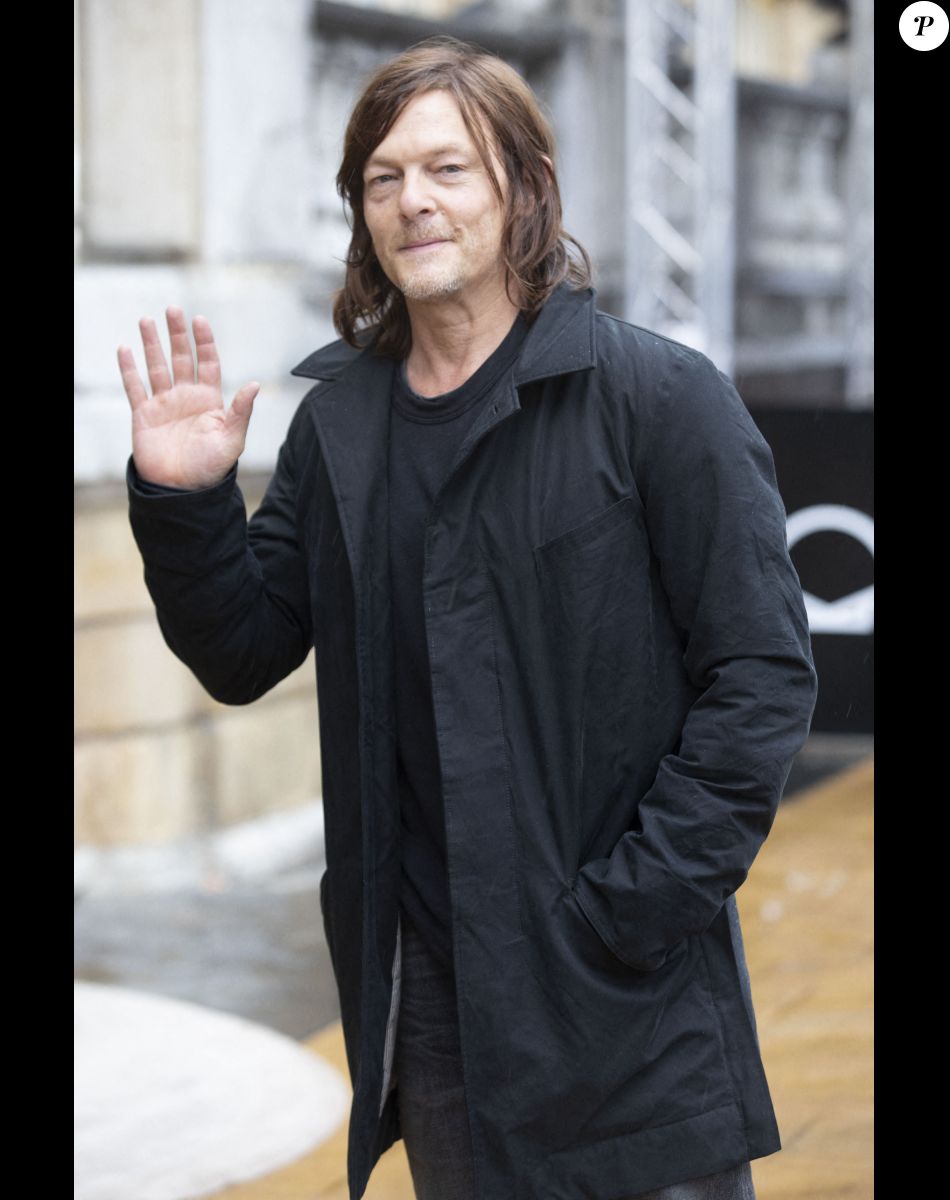 Norman Reedus arrive à l'hôtel "Marie Cristina" lors du 70e Festival du Film de Saint-Sébastien, le 24 septembre 2022.
