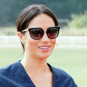 Meghan Markle, la Duchesse de Sussex arrive à la Royal Berkshire Polo Cup où le Duc participe aujourd'hui à la Coupe ISP Hanz de Sentebale à Windsor au Royaume-Uni, le 26 juillet 2018. 