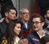 Louis Sarkozy et sa nouvelle compagne, Natali, une musicienne - Célébrités dans les tribunes du parc des princes lors du match de football de ligue 1 PSG-Bastia le 6 mai 2017. 