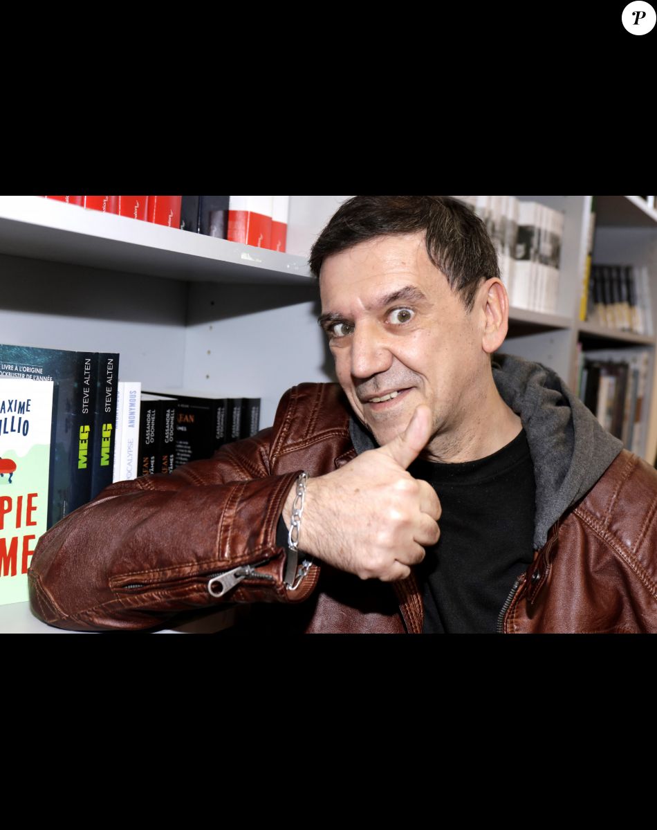 Rendez-vous avec Christian Quesada au salon du livre de Paris 16 mars 2019. © Cédric Perrin/Bestimage
