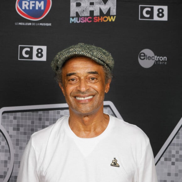 Exclusif - Yannick Noah - Photocall du concert RFM Music Show sur le parvis de l'Hôtel de Ville de Levallois Perret. Le 18 juin 2022. Le show sera diffusé le 23 juin, à 21h15 sur C8 et en simultané sur RFM ! © Christophe Clovis / Bestimage