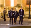 Léa Seydoux et son compagnon André Meyer à la sortie du cocktail du dîner de présentation de la nouvelle collection Vuitton "Masters, Les Grands Maîtres" en collaboration avec Jeff Koons au Louvre à Paris, France, le 11 avril 2017.
